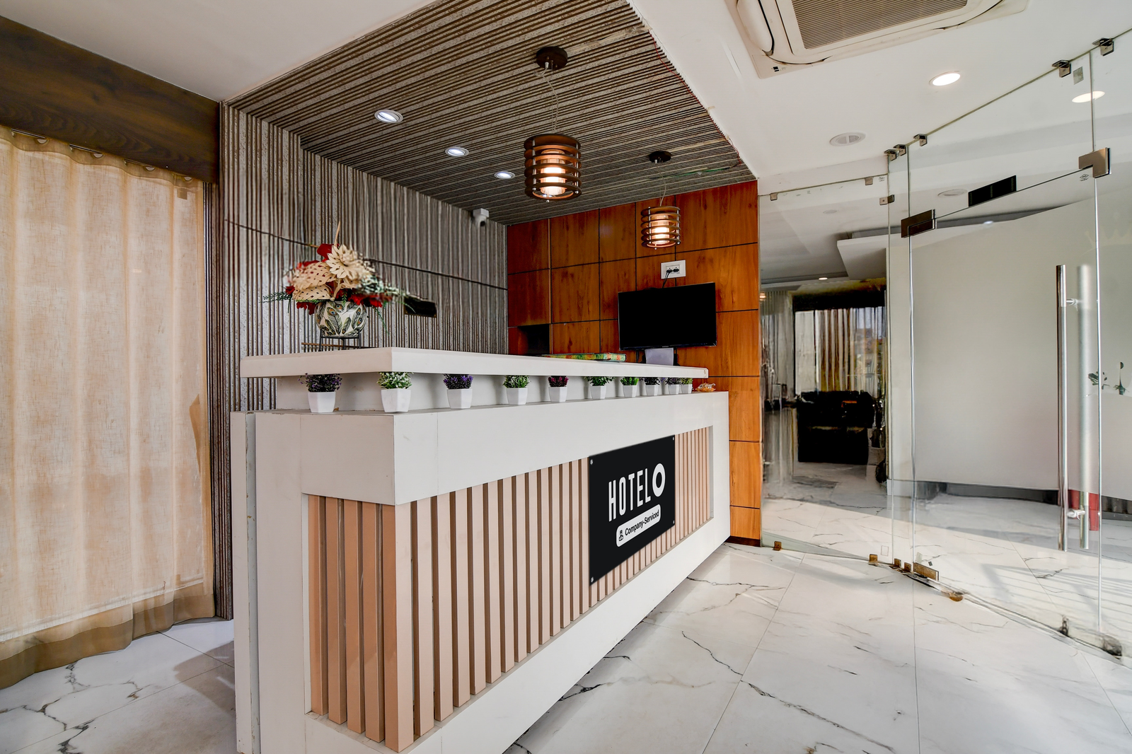 super hotel o barasat government college formerly mivaan comfort