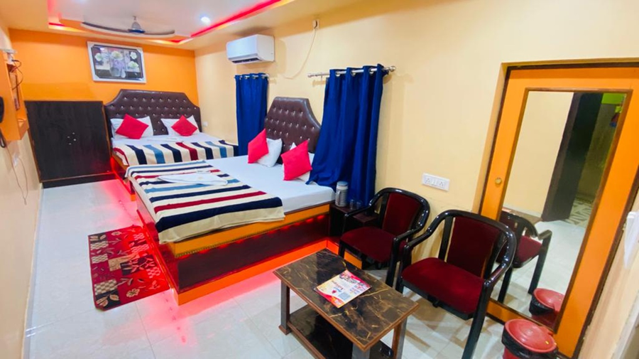 hotel aditya