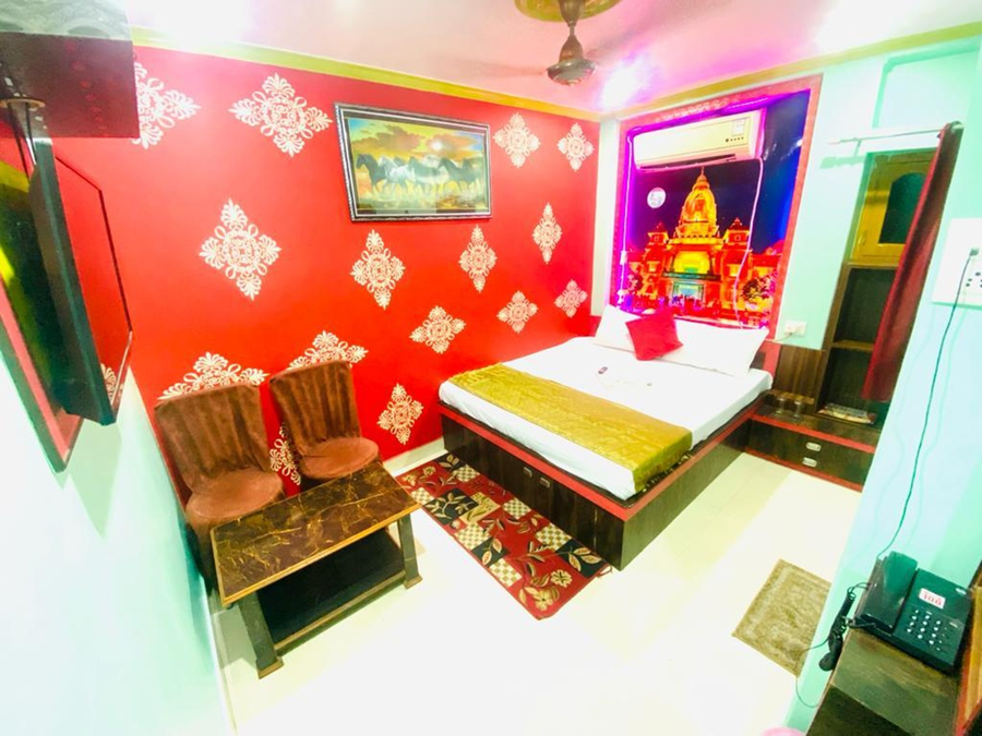 hotel aditya