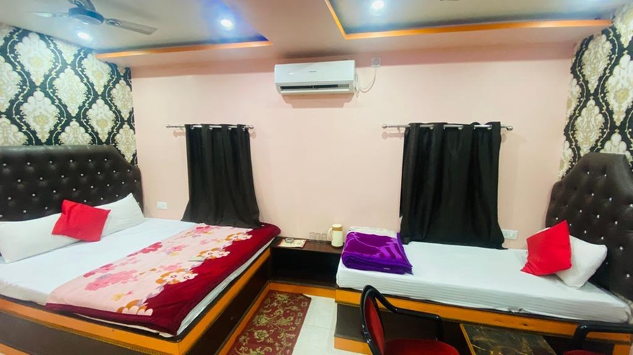 hotel aditya