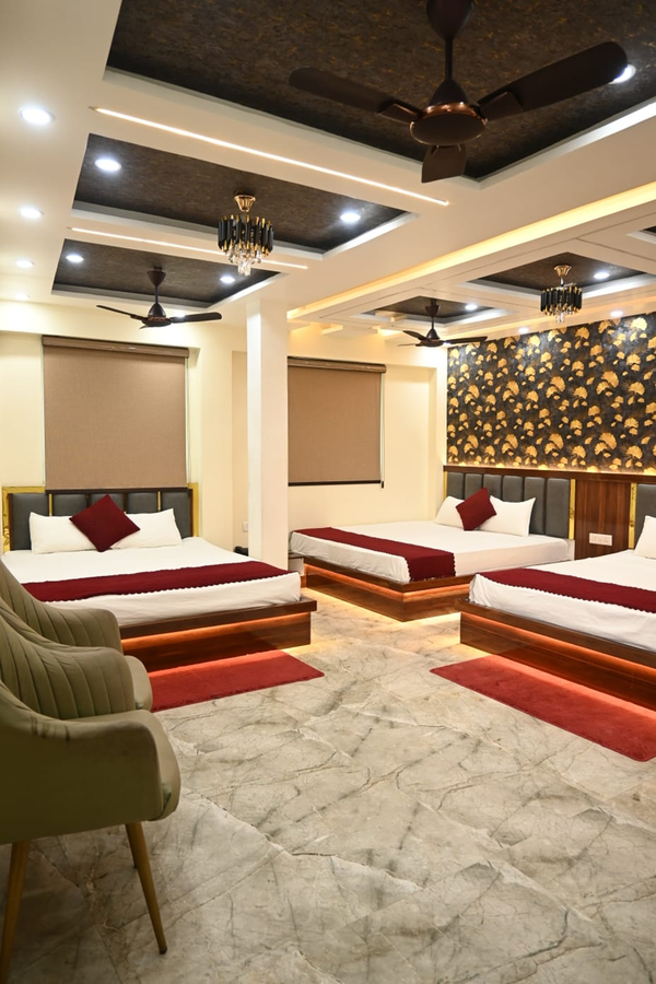 hotel aditya