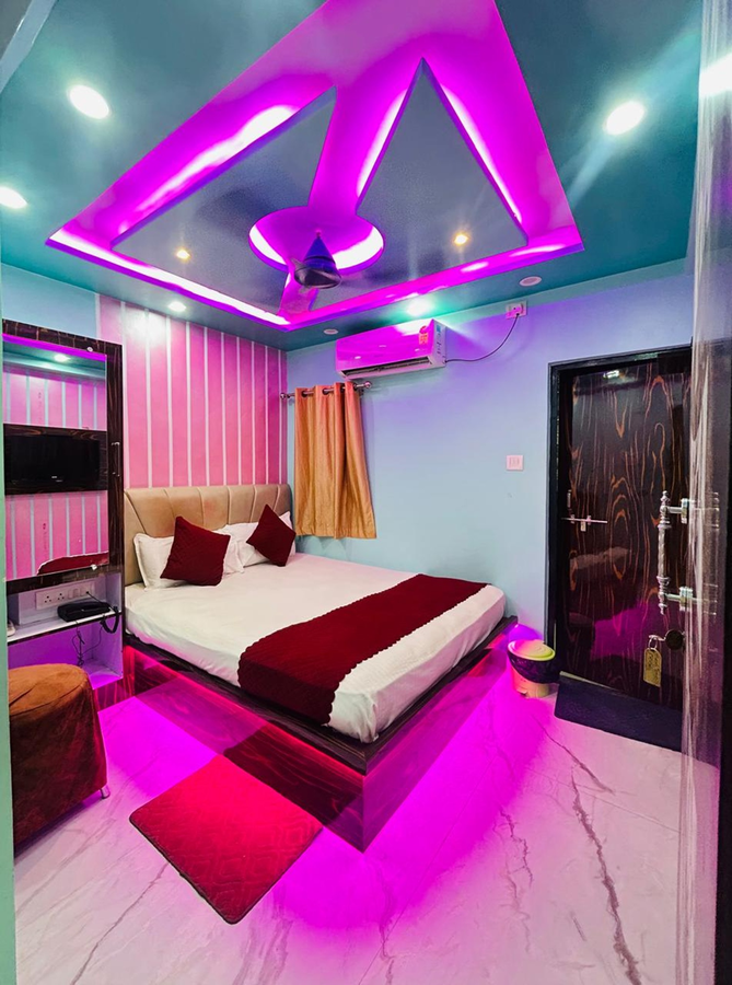hotel aditya