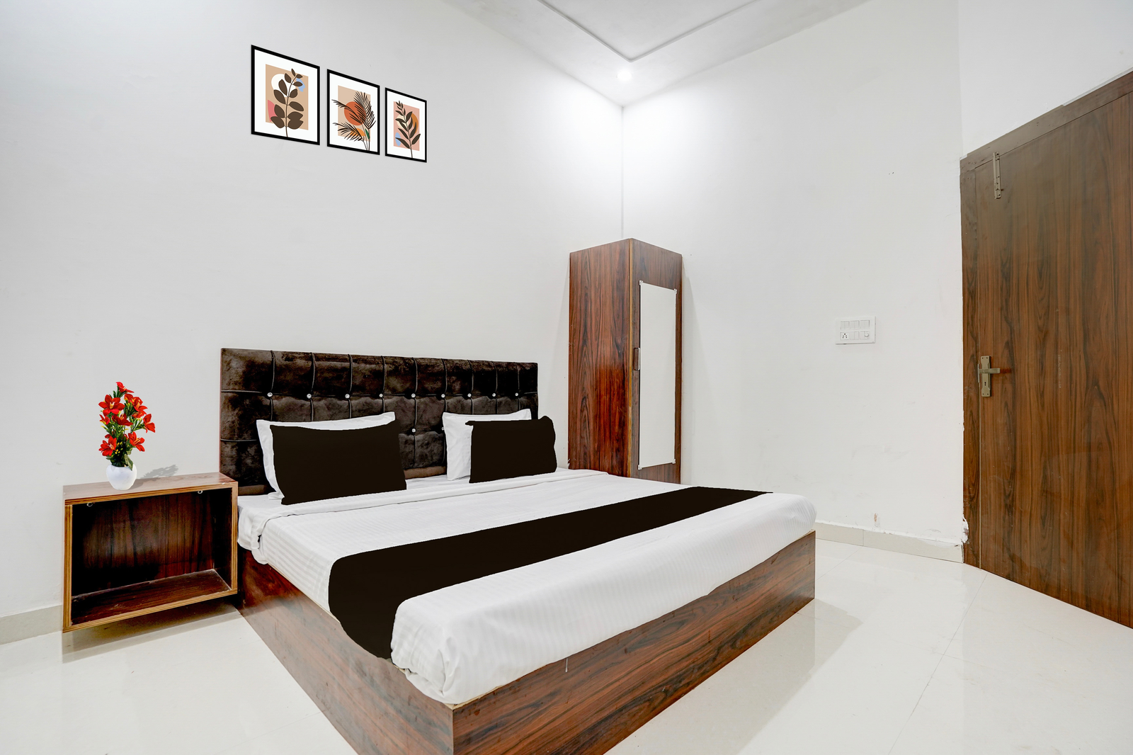 super hotel o mathura bharatpur crossway formerly tulsi heritage