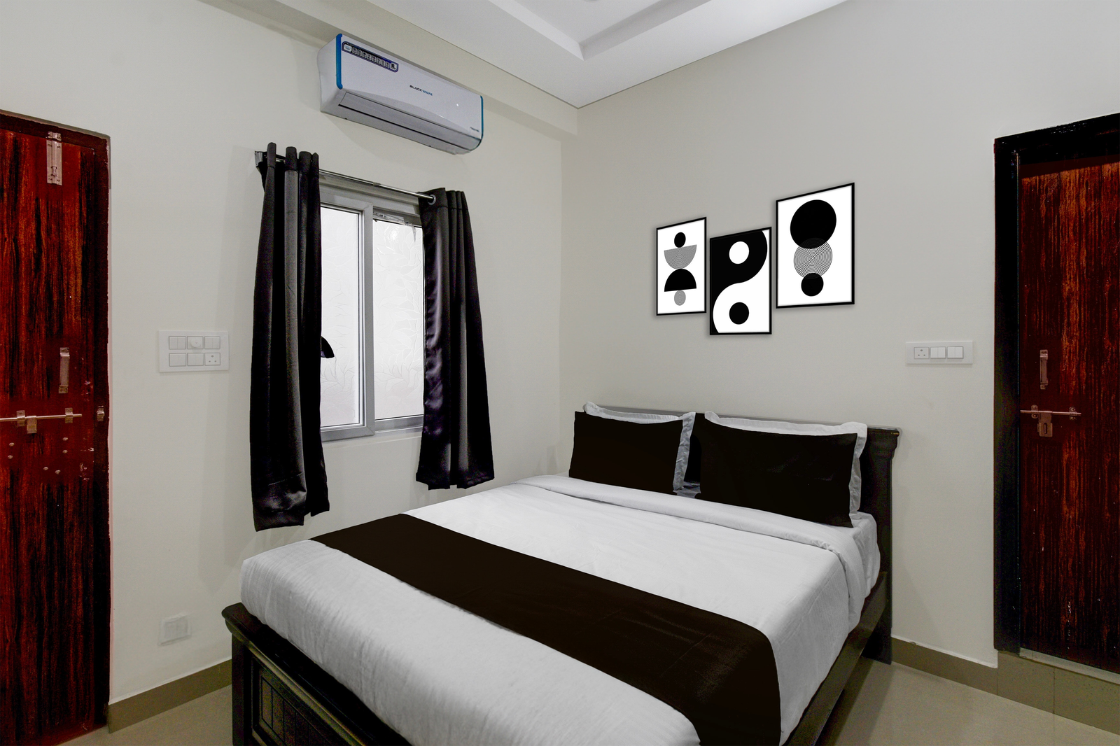 super collection o bongloor bus terminal hyderabad formerly nallavolu vmr