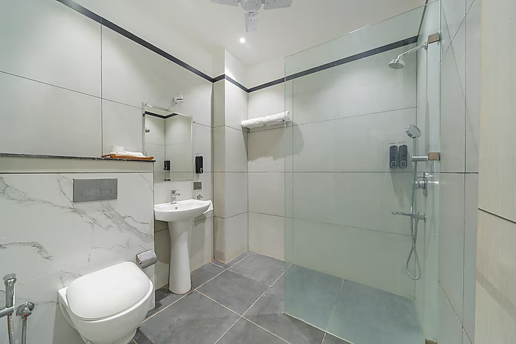 y stays by lime tree hotels greater noida nearby india expo centre and mart