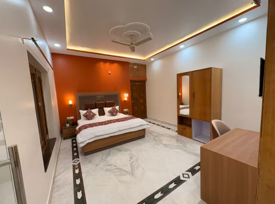 tamarind leaf residency