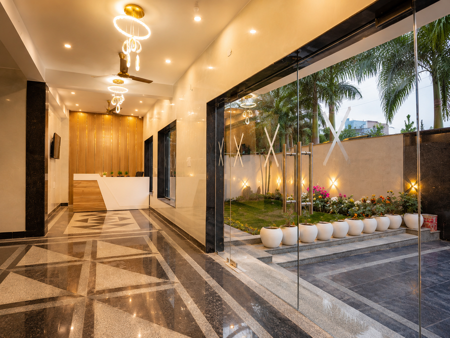 tamarind leaf residency noida sector 50 metro and spectrum mall