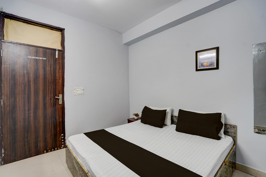 super hotel o sector 3 ghaziabad formerly cloud inn
