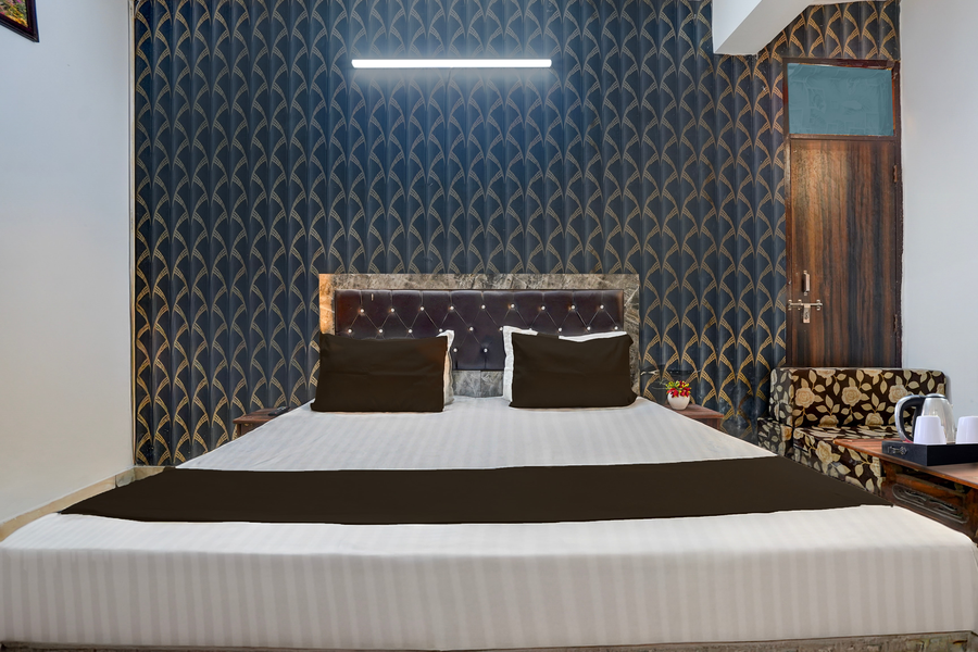 super hotel o sector 3 ghaziabad formerly cloud inn