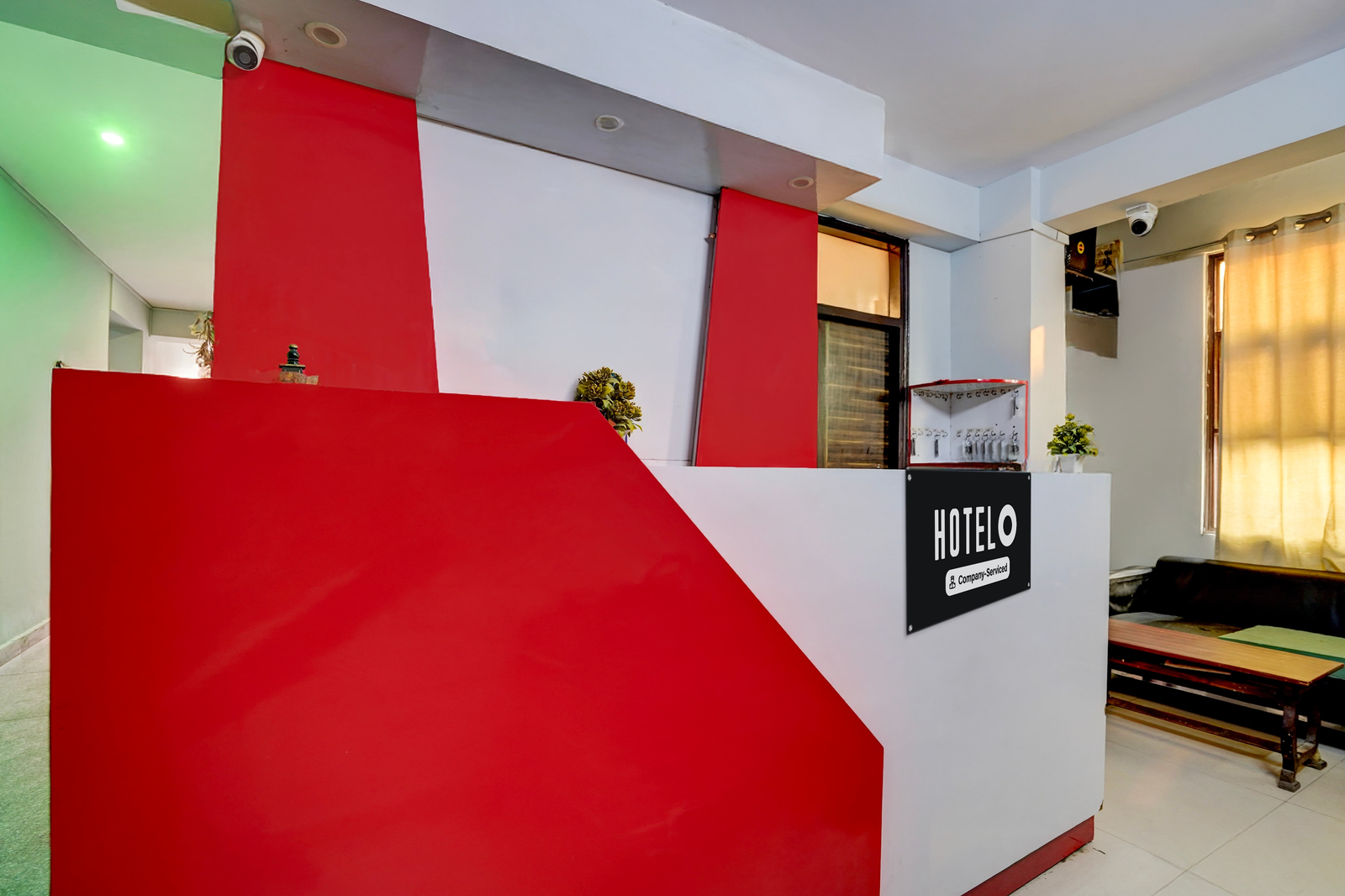 super hotel o sector 3 ghaziabad formerly cloud inn