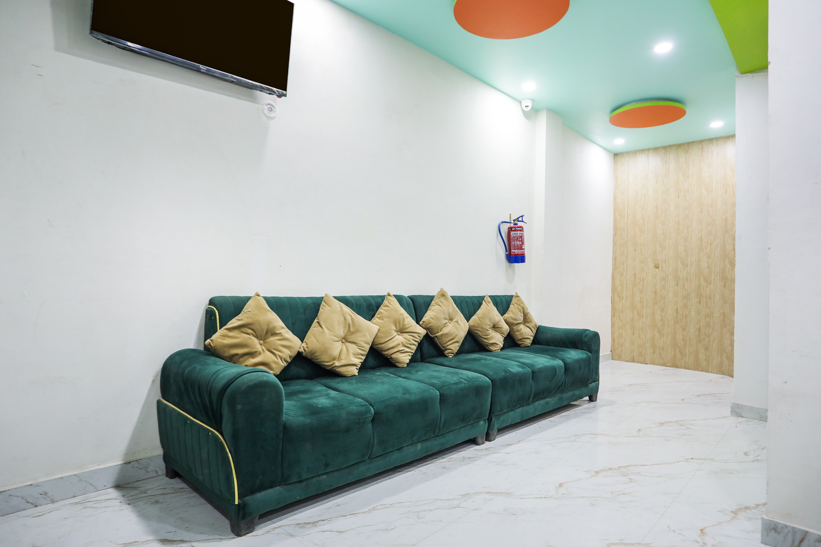 super collection o banaras railway station formerly hotel ganpati palace