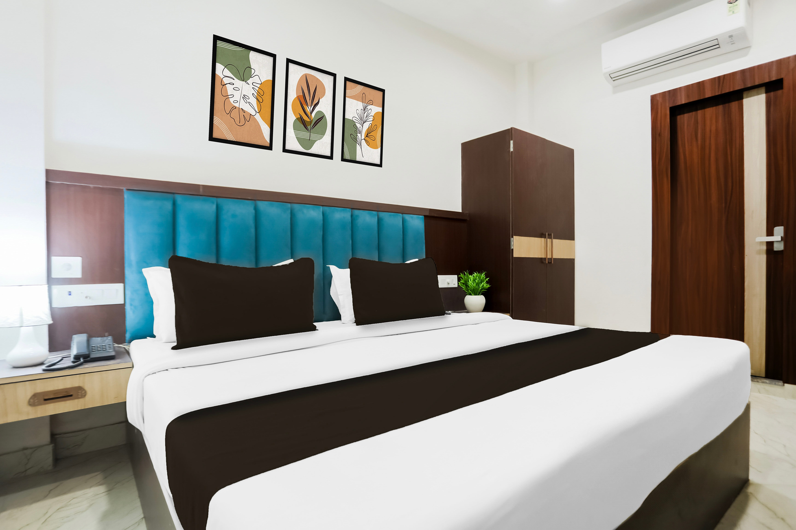 super collection o banaras railway station formerly hotel ganpati palace