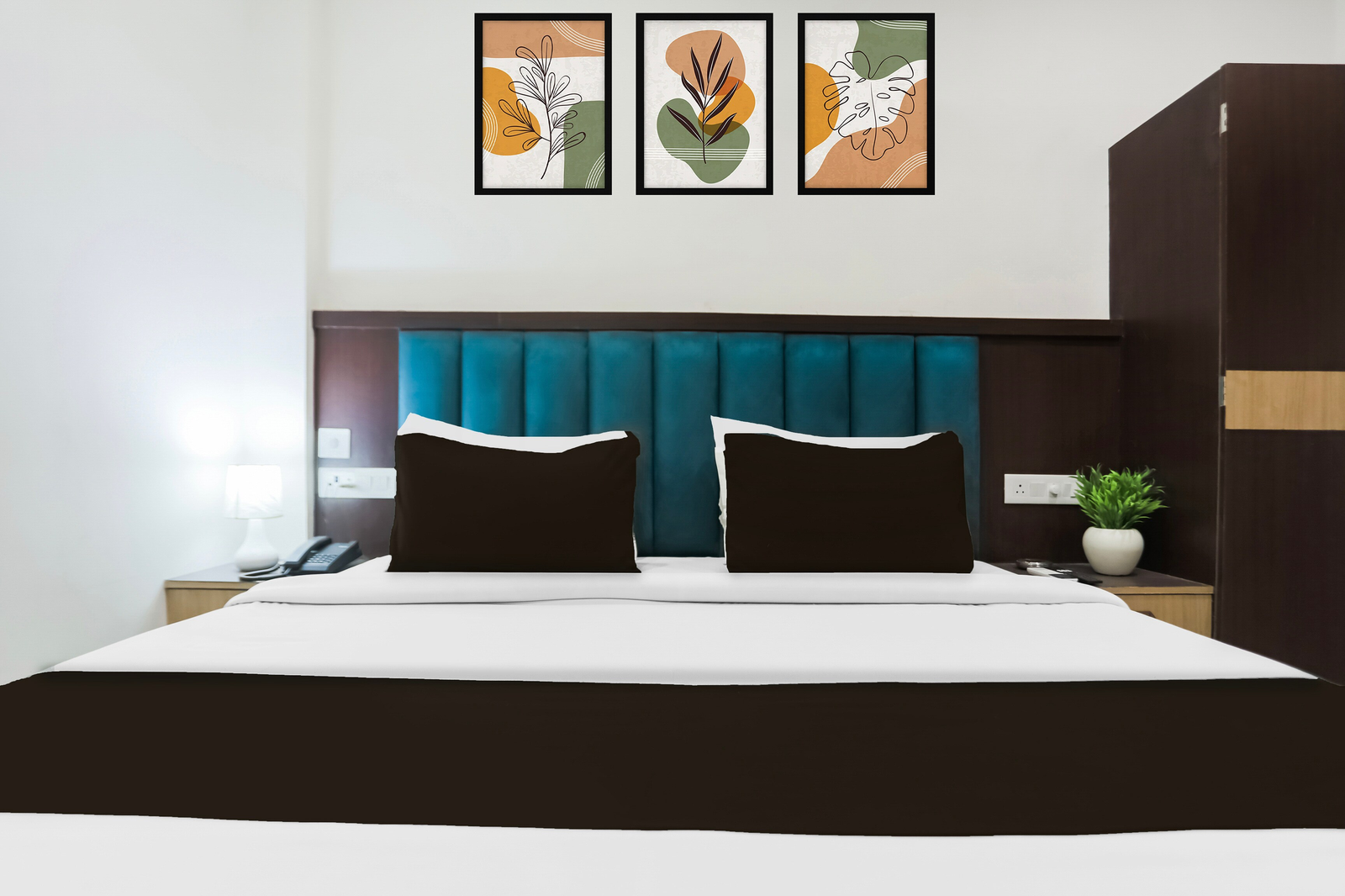 super collection o banaras railway station formerly hotel ganpati palace