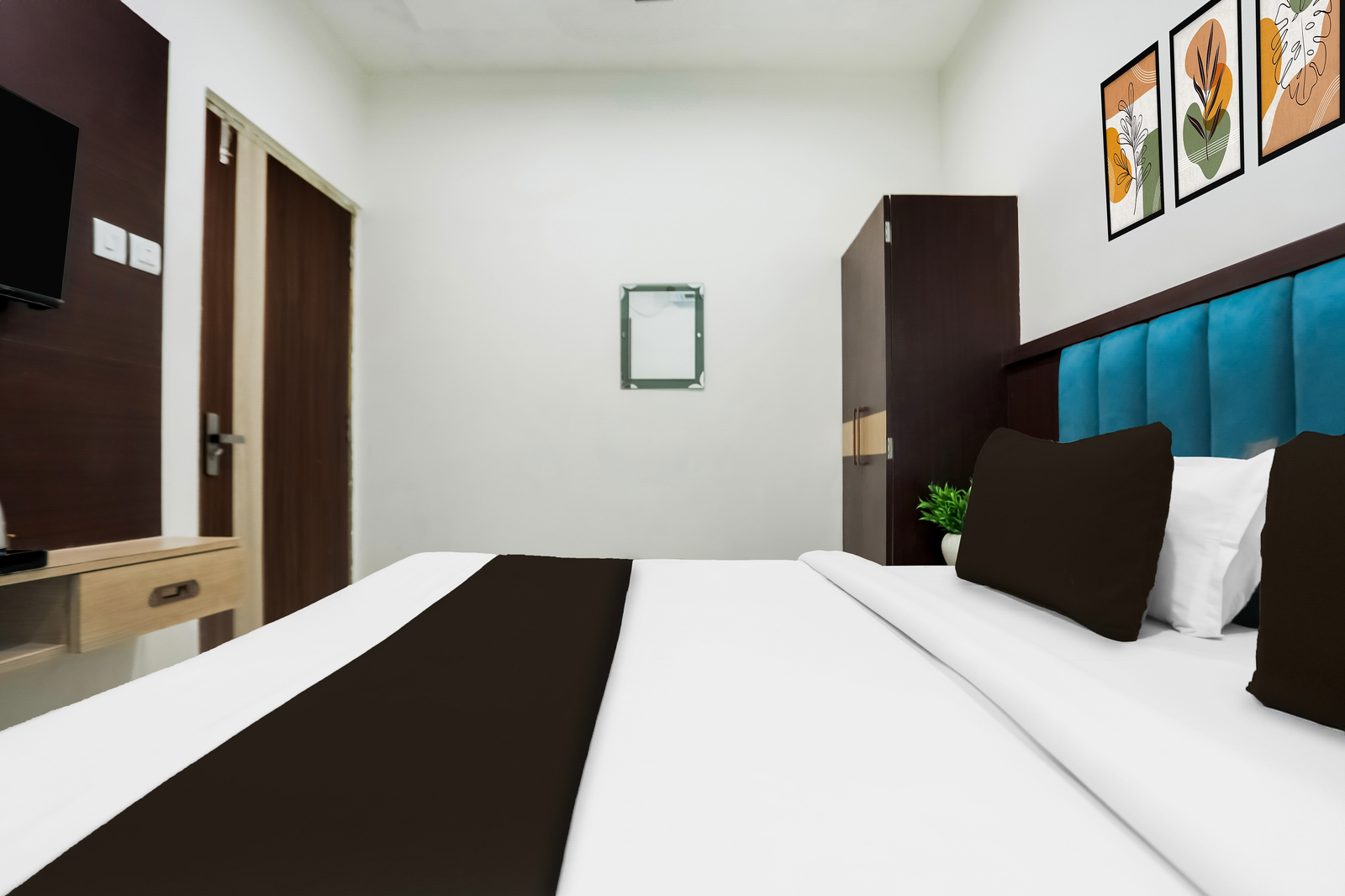 super collection o banaras railway station formerly hotel ganpati palace