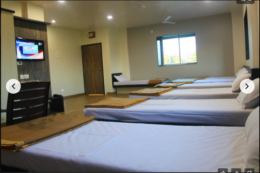 hotel srushti regency