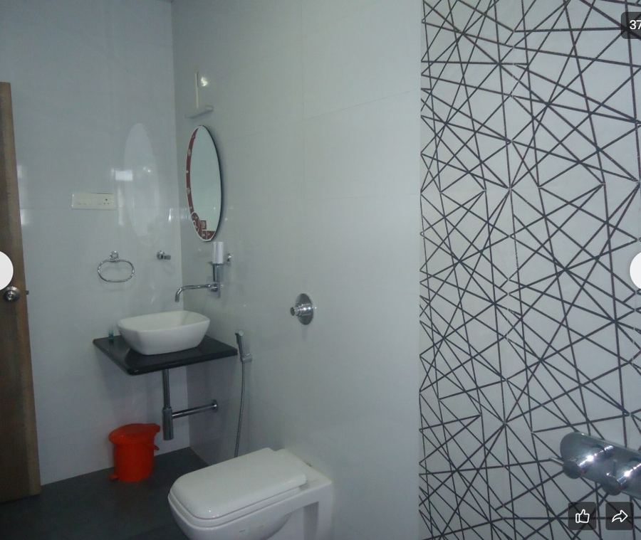 hotel srushti regency