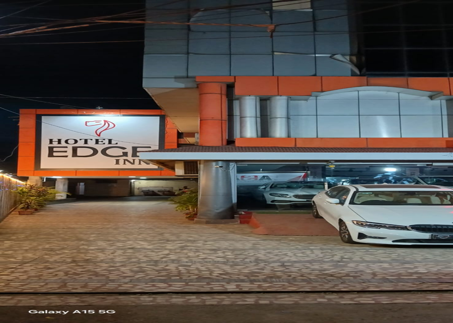 Hotel Edge Inn,Devendra Nagar,3 star
