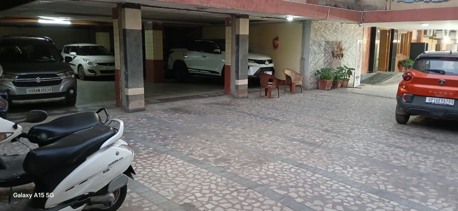 Hotel Edge Inn,Devendra Nagar,3 star