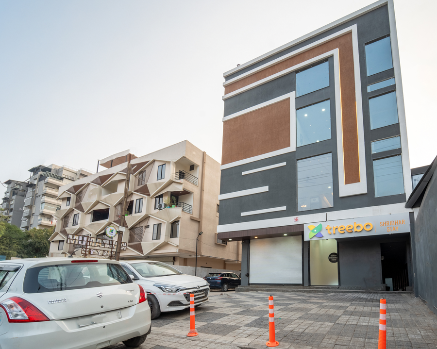 Treebo Shridhar Stay,,3 star