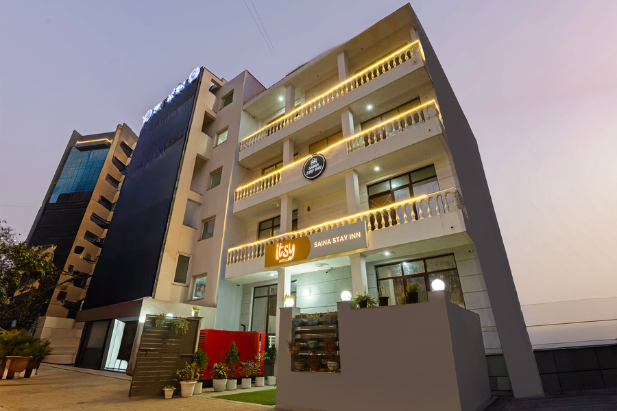 itsy hotels saina stay inn