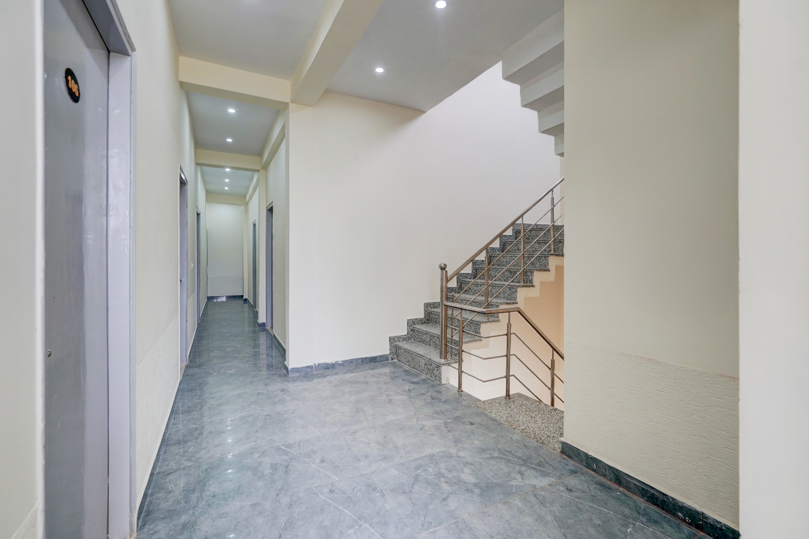 super hotel o meerut central college formerly saffron