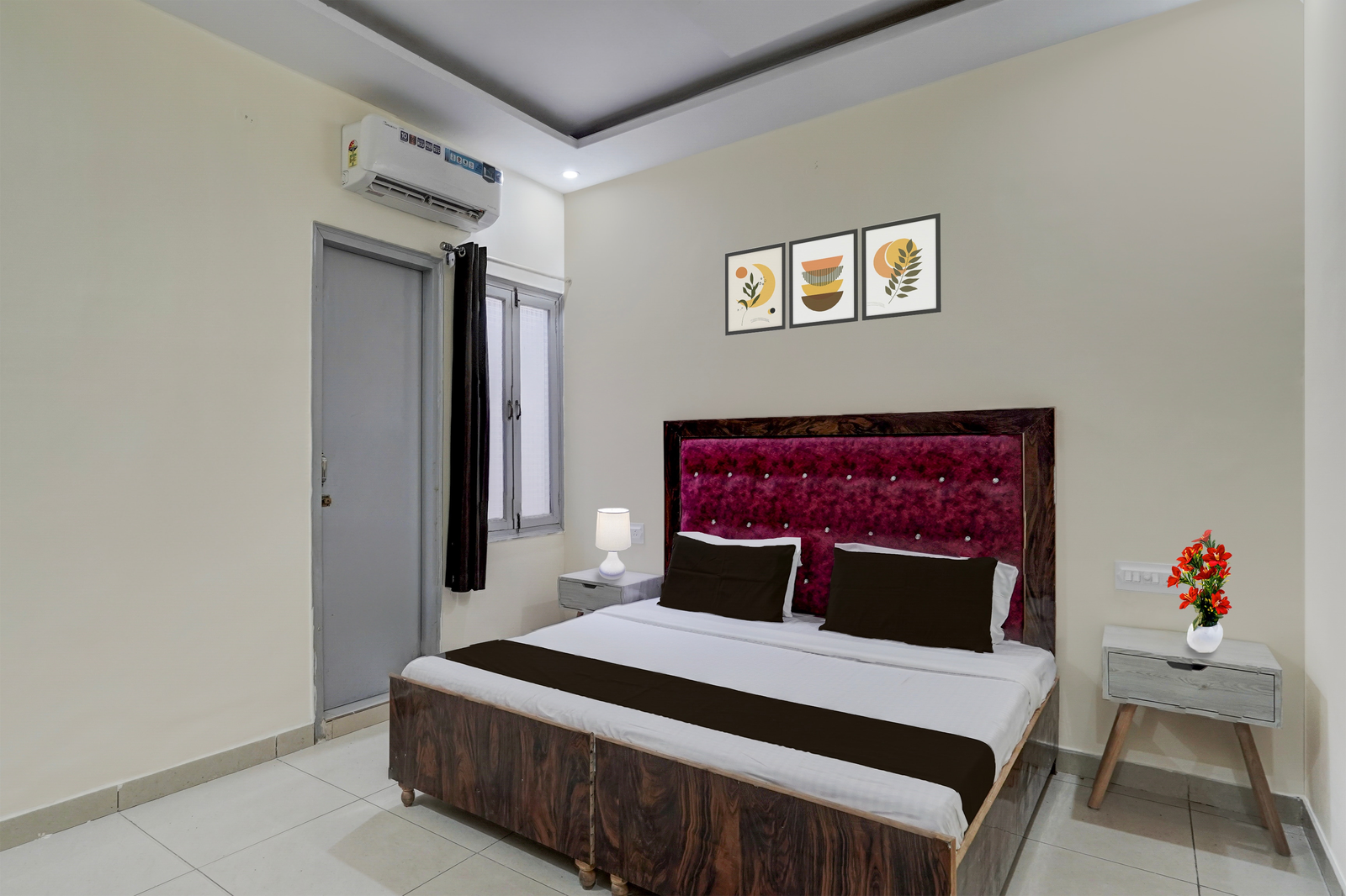 super hotel o meerut central college formerly saffron