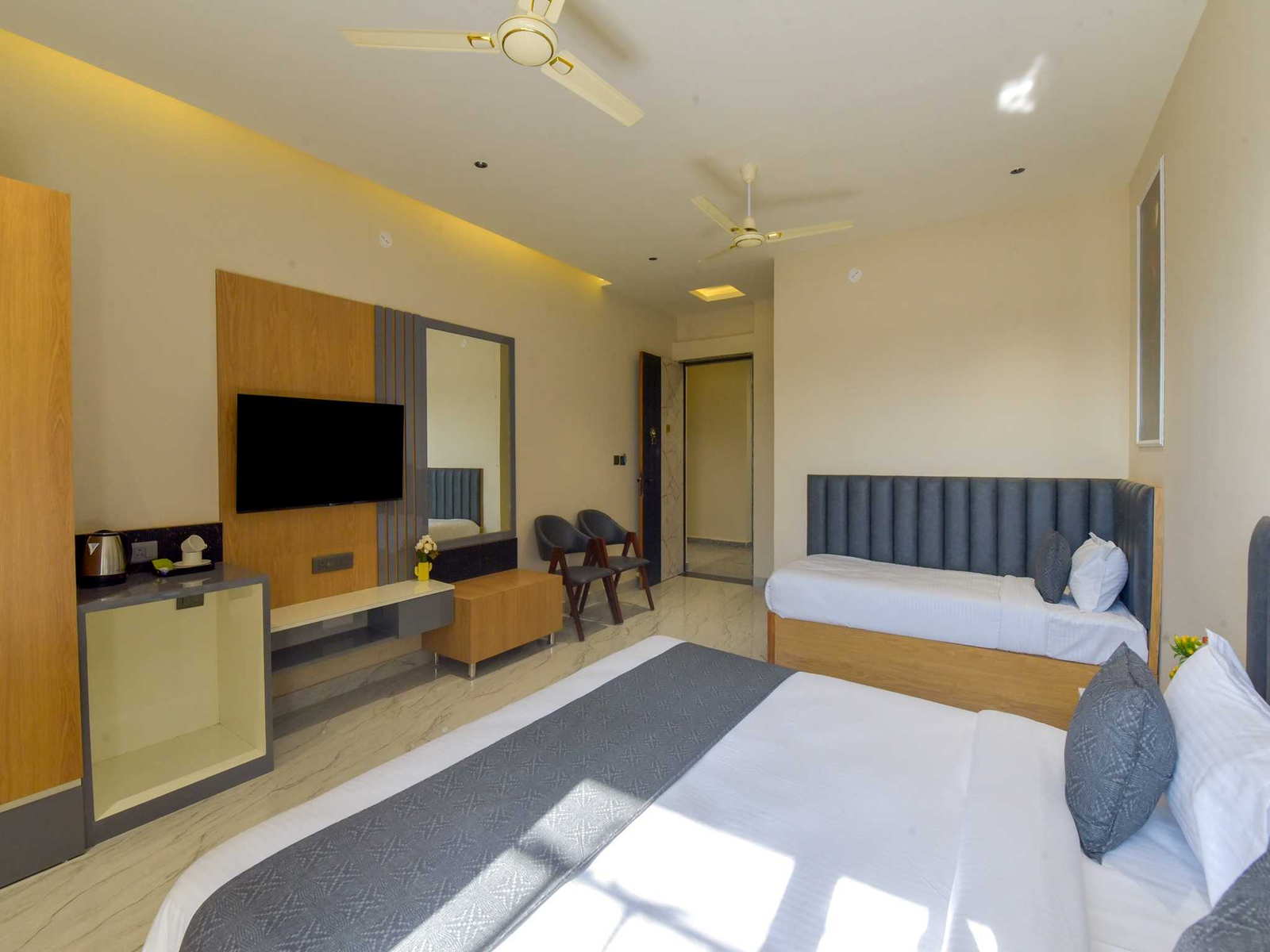 palette hotel sun royaale by checkin udaipur