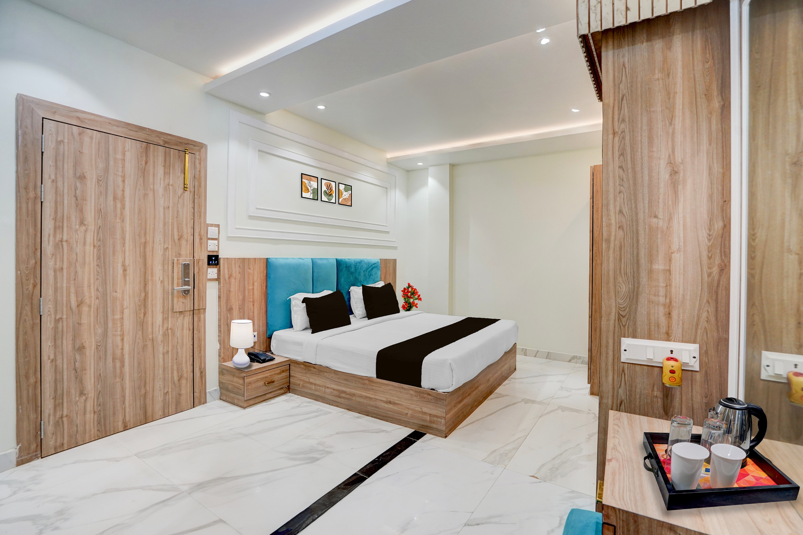 super townhouse oak prayagraj allahabad university railway junction formerly ballians