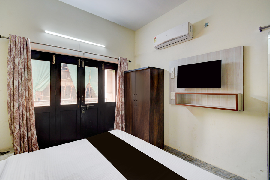 super collection o hyderabad hitech city formerly night eye