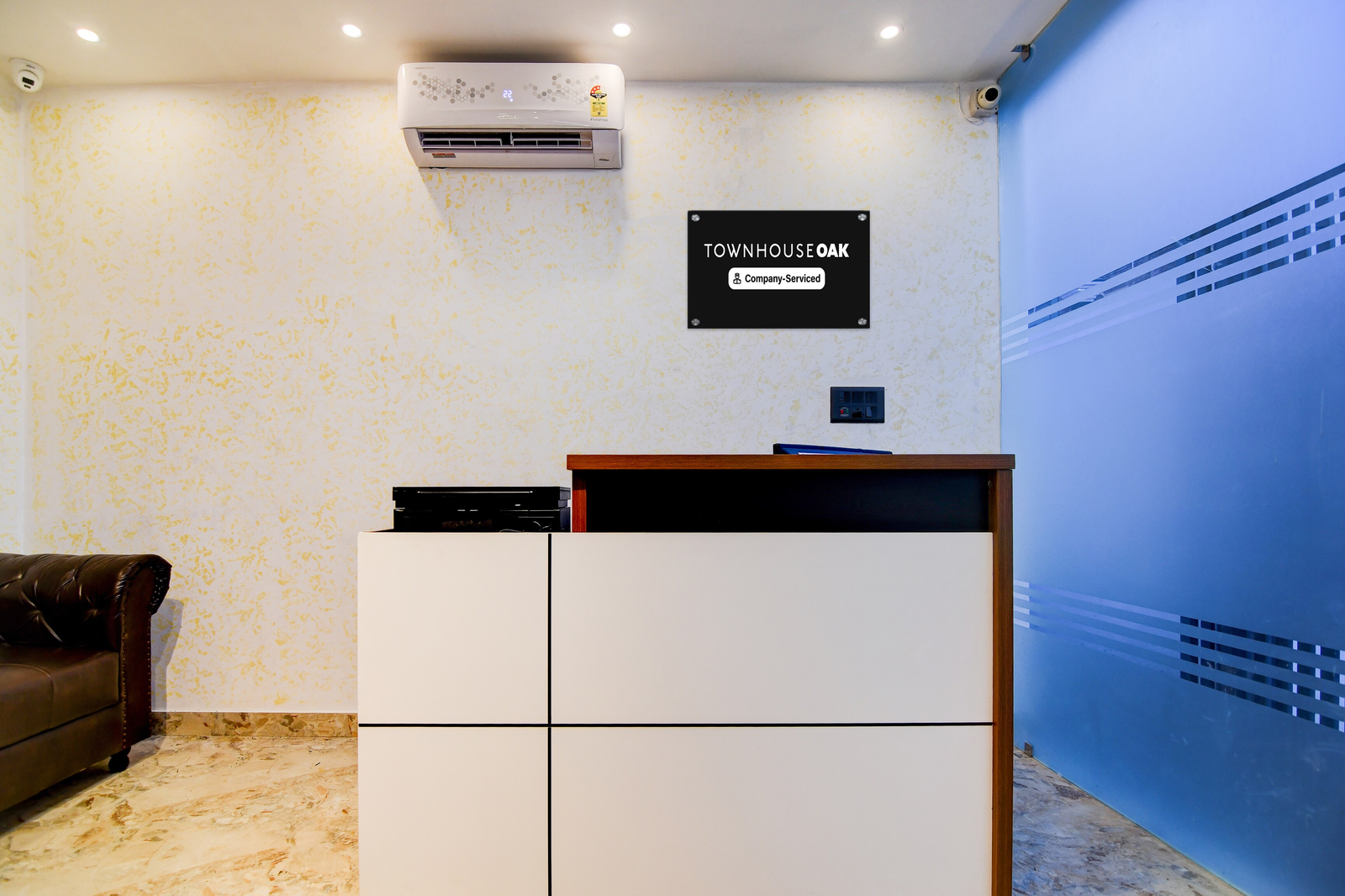 super townhouse oak sealdah railway station near creek row