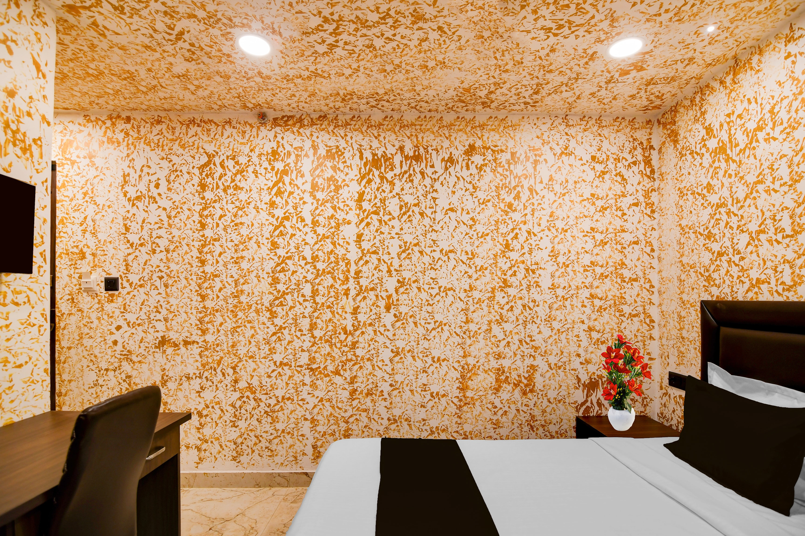 super townhouse oak sealdah railway station near creek row