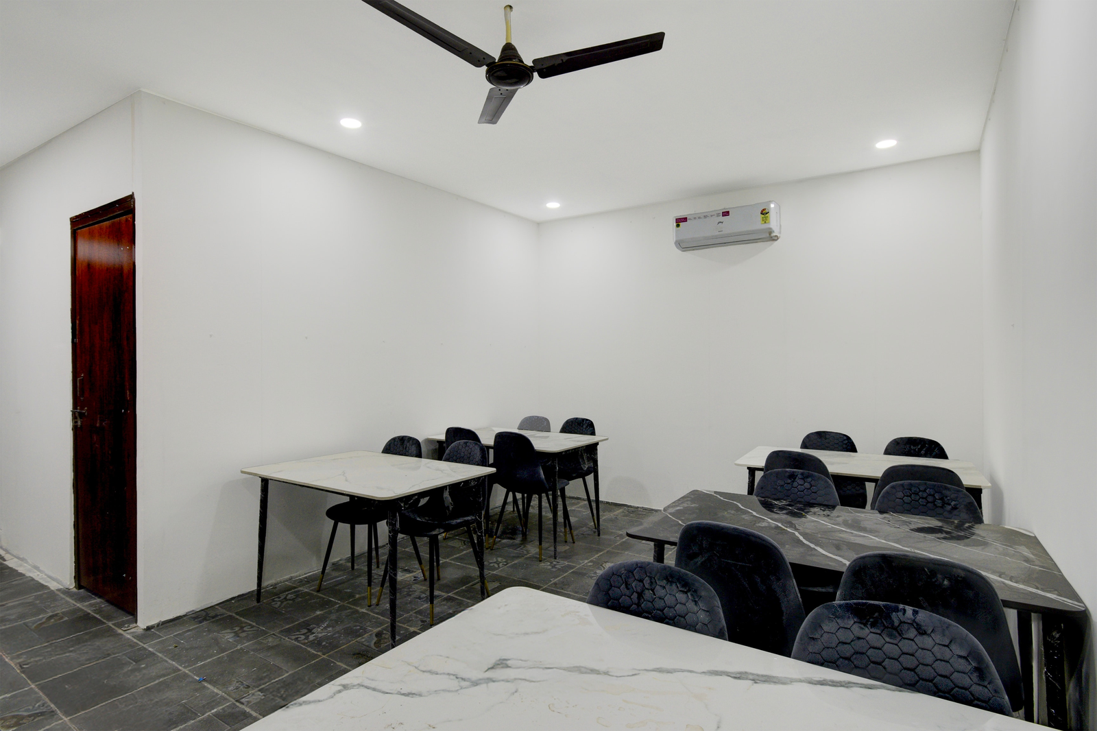 super townhouse miyapur metro station formerly sainath arcade