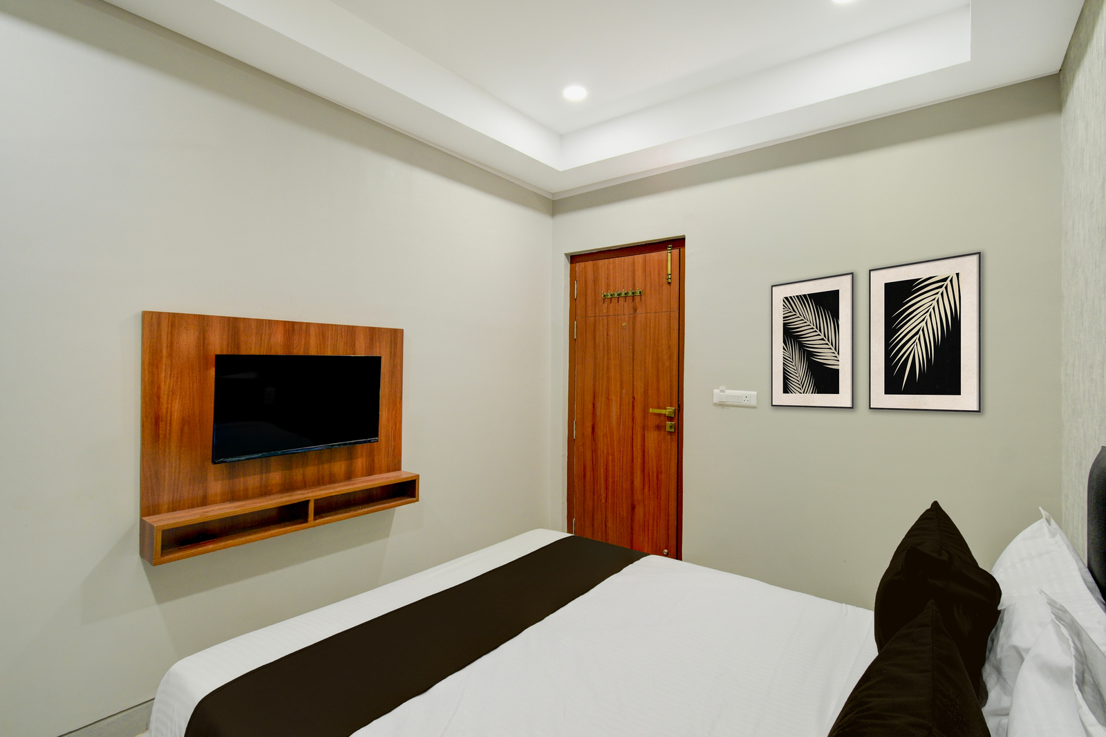 super townhouse miyapur metro station formerly sainath arcade