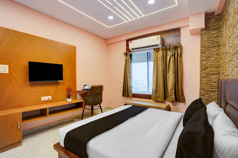 super townhouse oak panki railway junction formerly hotel rudra