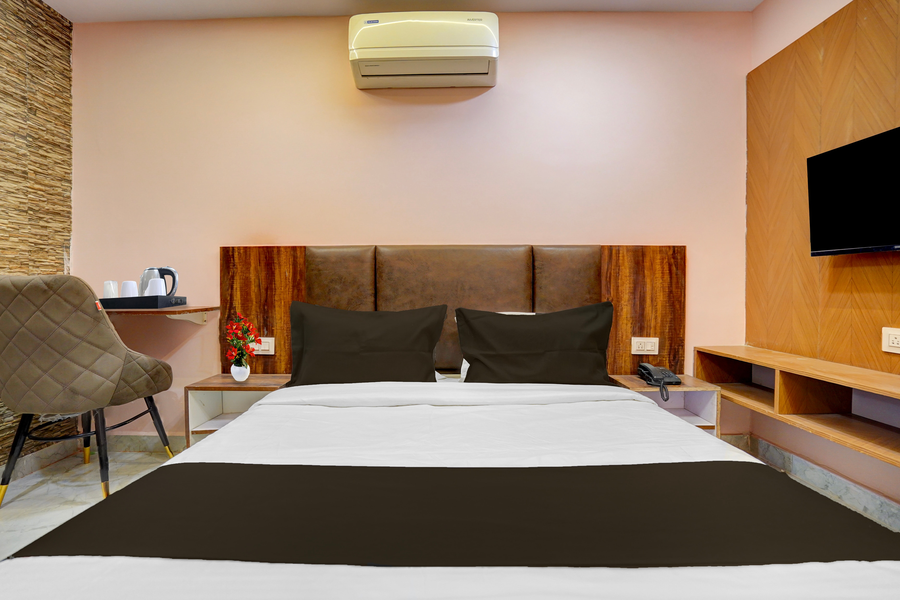 super townhouse oak panki railway junction formerly hotel rudra