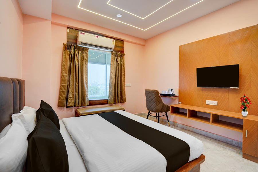 super townhouse oak panki railway junction formerly hotel rudra