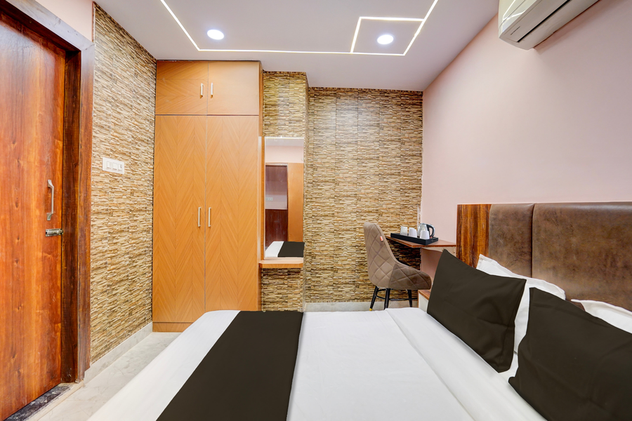 super townhouse oak panki railway junction formerly hotel rudra