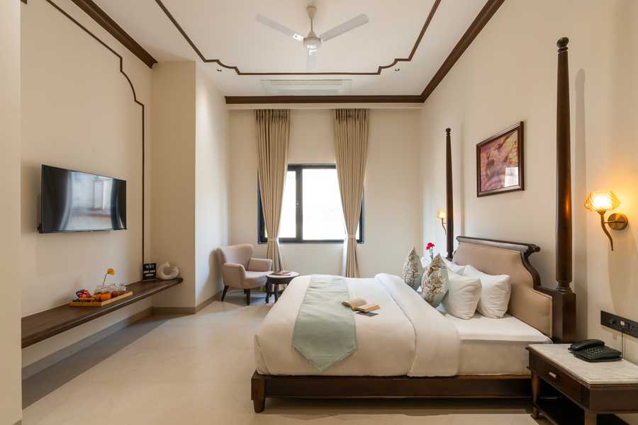 luxuria varanasi by moustache