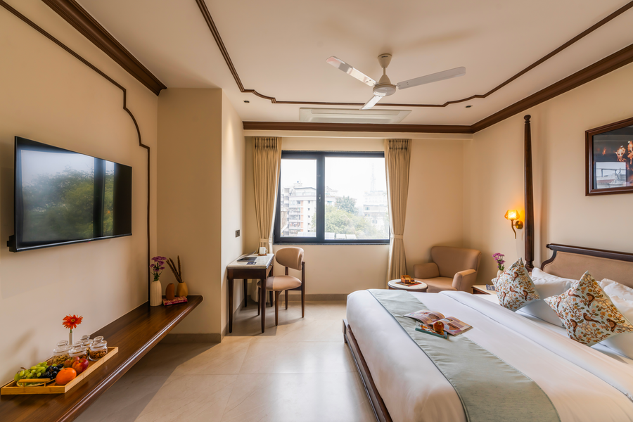 luxuria varanasi by moustache