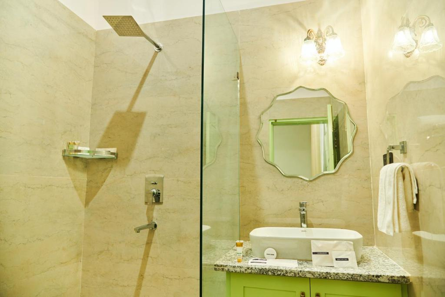 free birds boutique stay amer