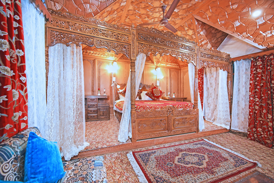 Kolu Group Of Houseboats,Dal Lake,4 star