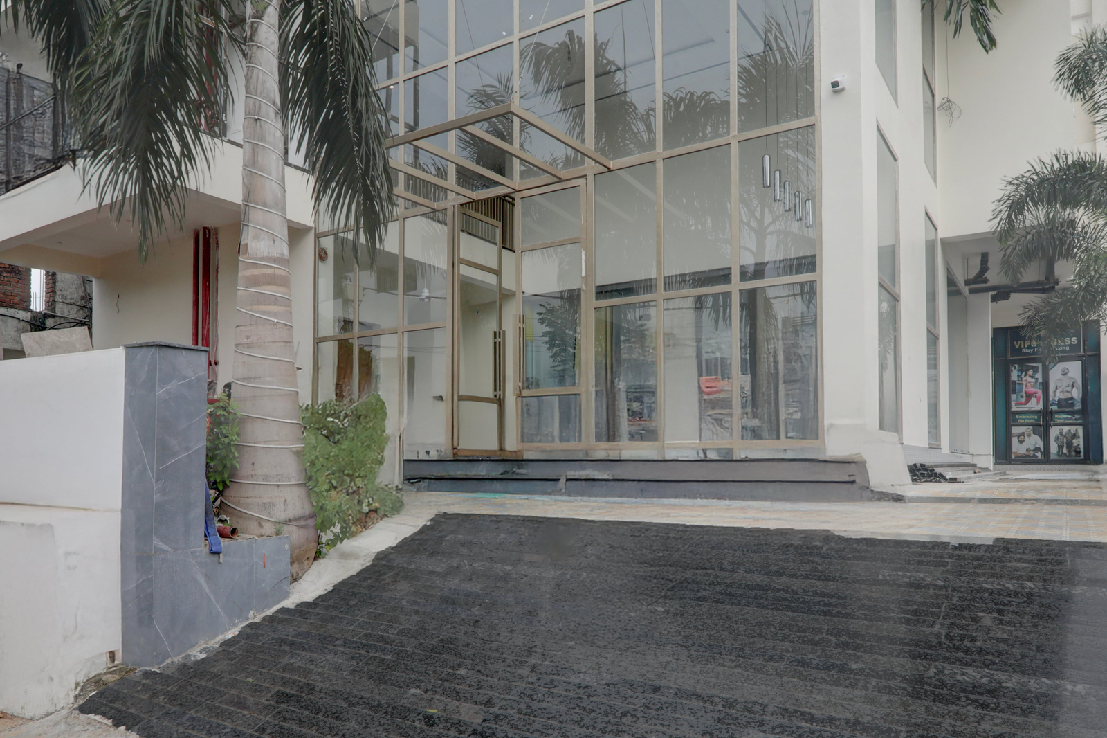 Super Collection O B.R. Ambedkar Park Taramandal Formerly Shree Krishna Inn,,3 star