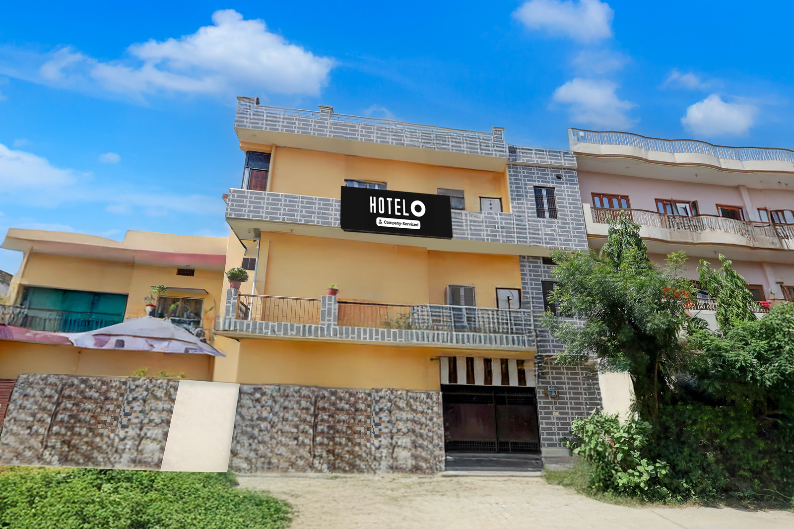 super hotel o banaras junction blw