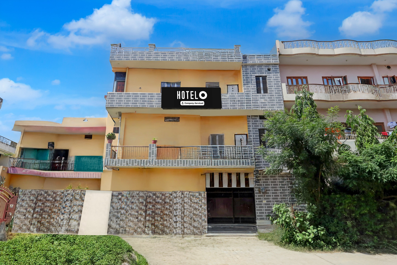 super hotel o banaras junction blw