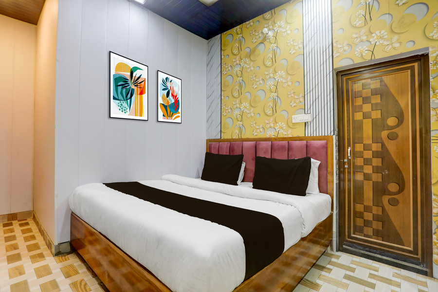 super hotel o banaras junction blw