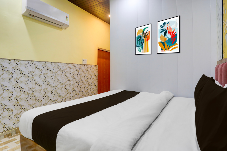 super hotel o banaras junction blw