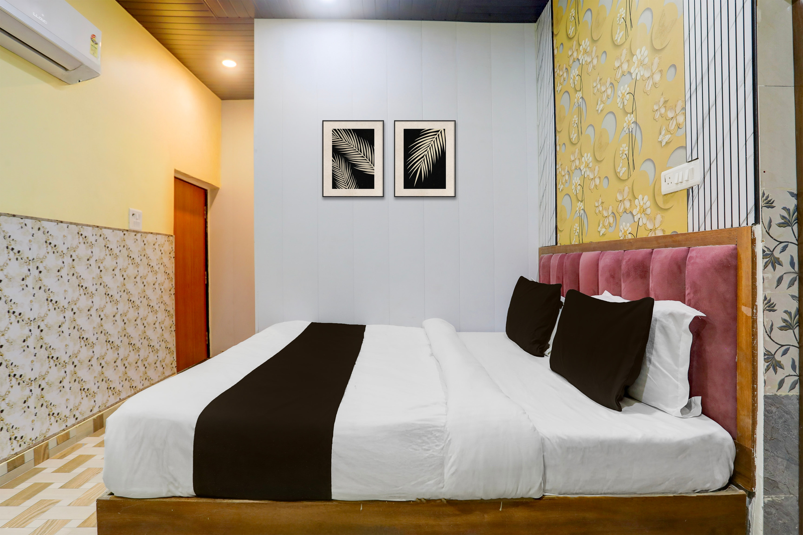 super hotel o banaras junction blw