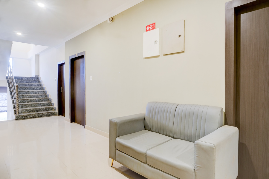 super townhouse indira gandhi athletic stadium guwahati formerly cloud stay inn