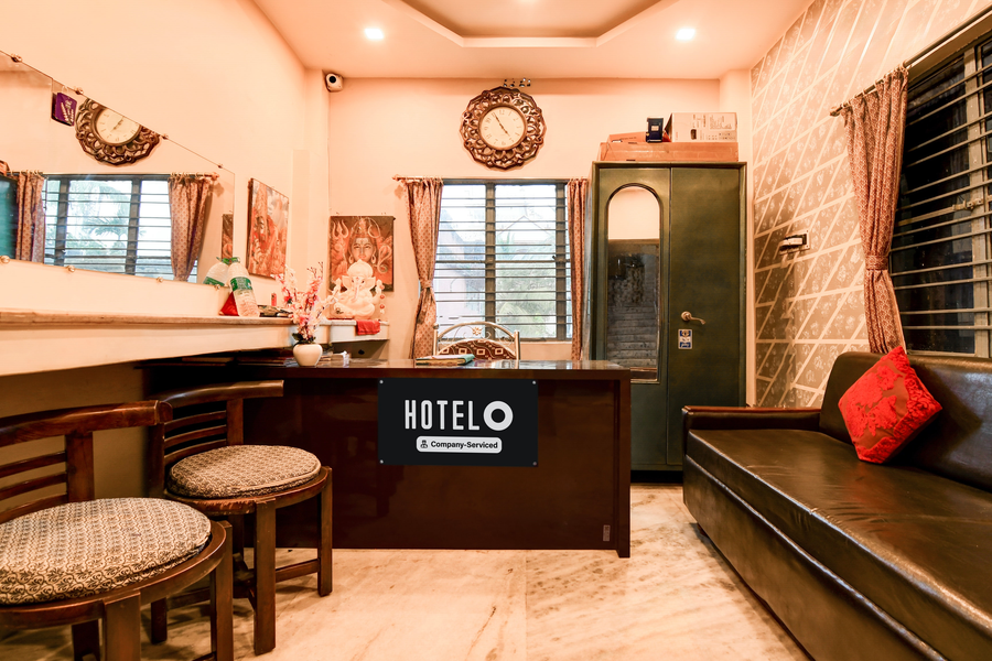 Super Hotel O Shalimar Railway Junction Formerly Tanima Villa 2,,3 star