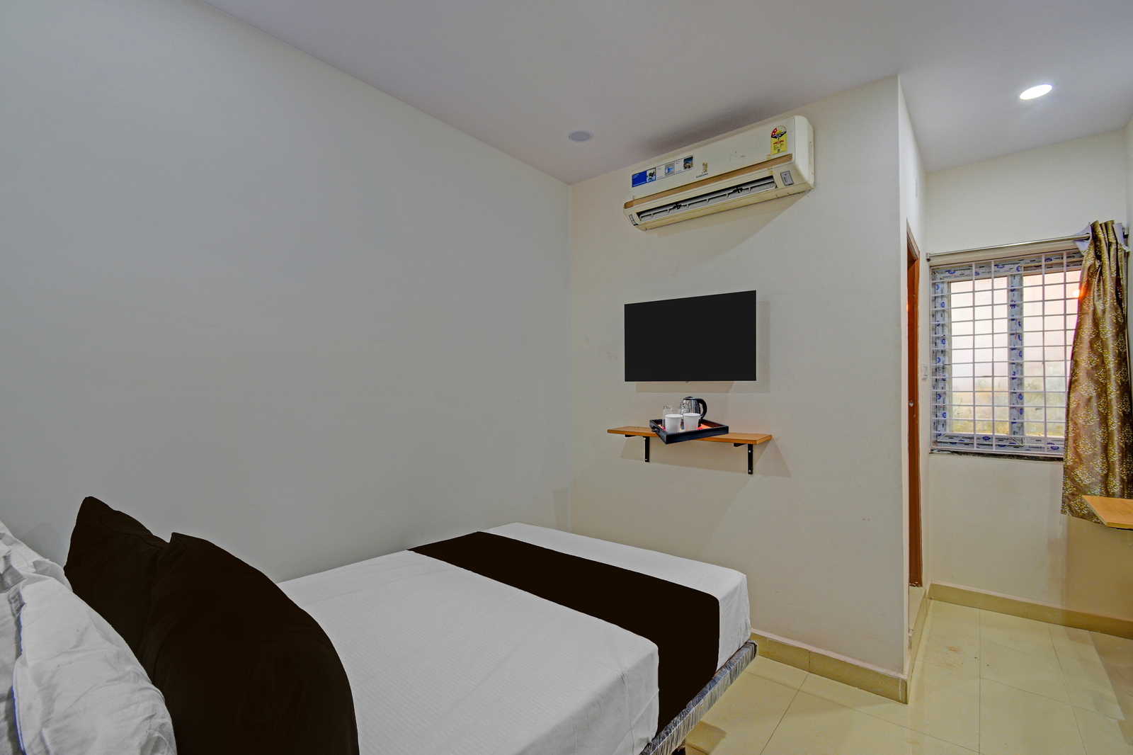 super hotel o square mall hyderabad formerly a1 classic